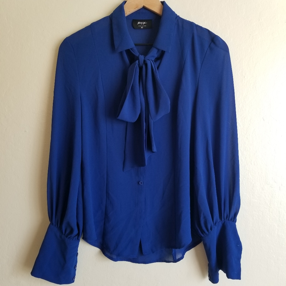 Nasty Gal Bow Blouse Size XS